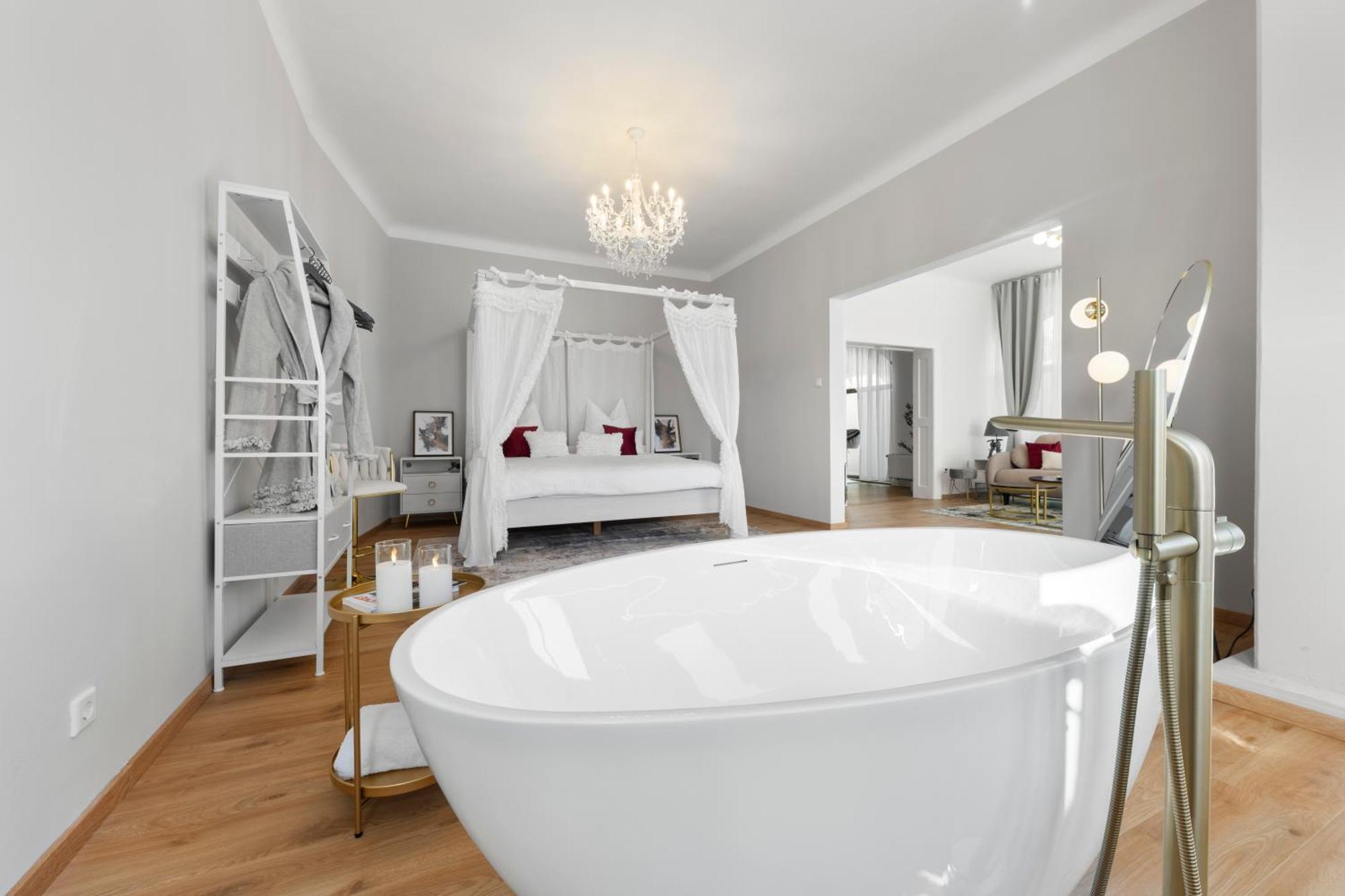 Liebelei Miesbach - Boutique-Apartment Mit Terrasse Im Zentrum Eksteriør billede